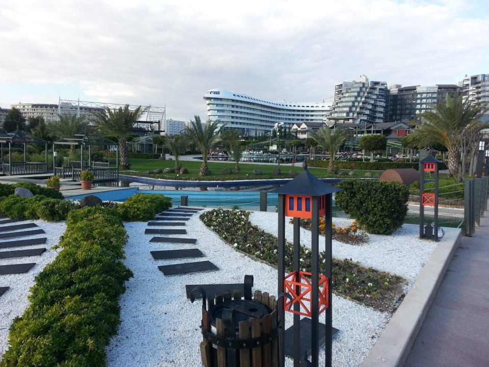 Aussenanlage Limak Lara Deluxe Hotel & Resort