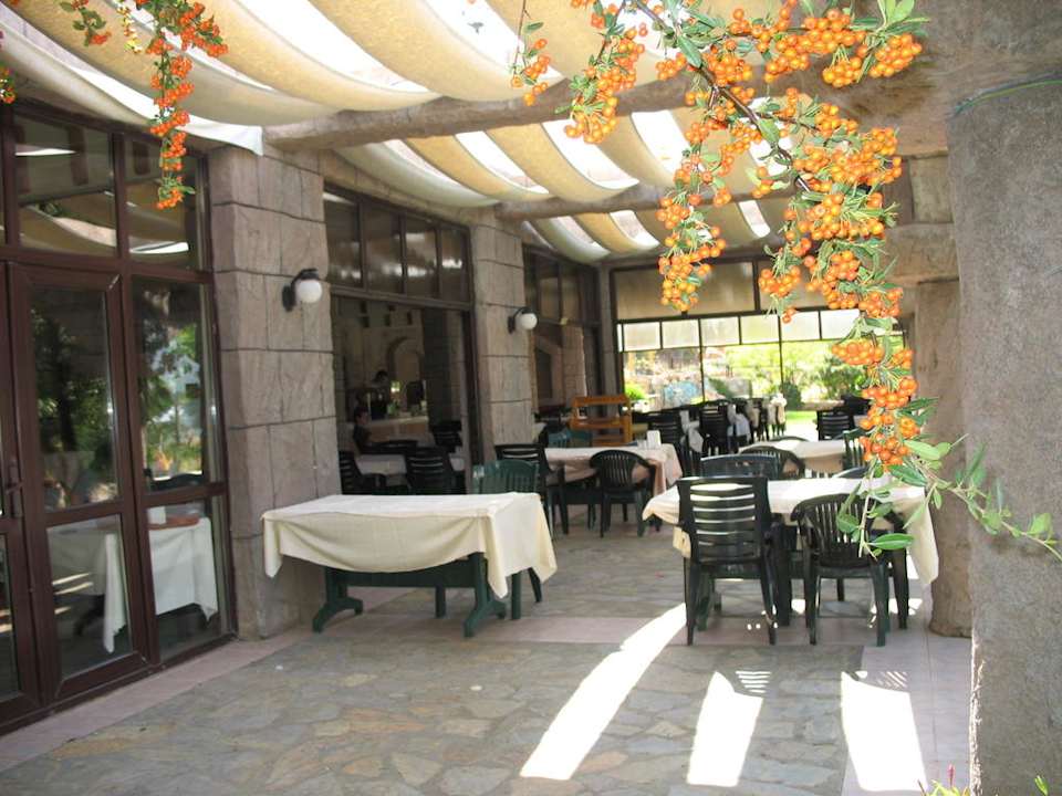 Restauracja Daisy Garden Resort Hotel