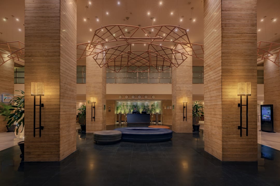 Lobby Radisson Blu Hotel Cairo Heliopolis
