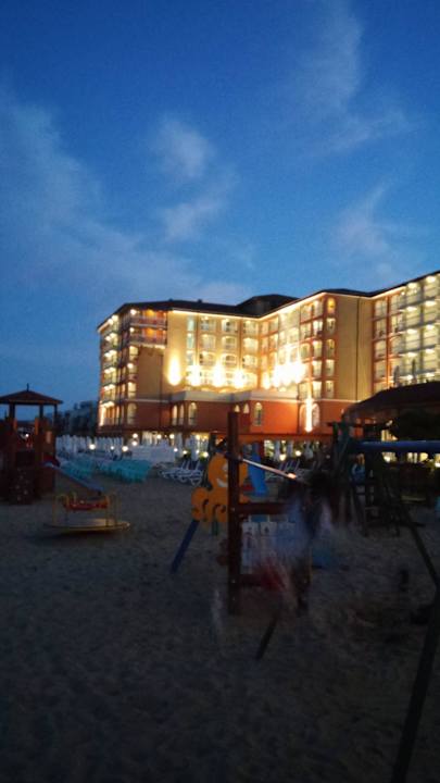 Wygląd zewnętrzny Sol Luna Bay