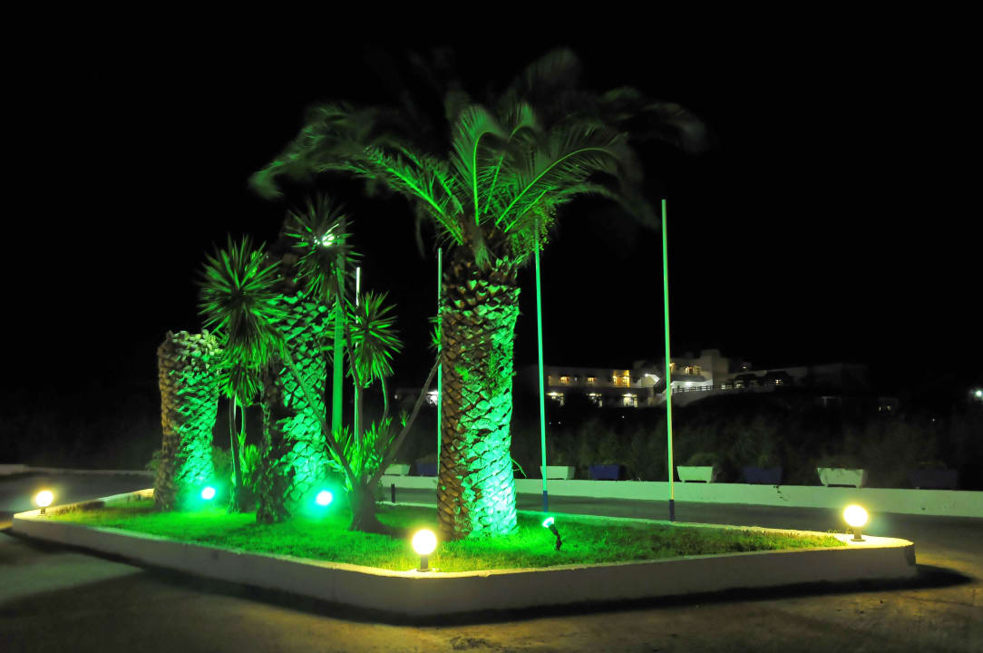 Eingangsbereich Hotel Tigaki's Star