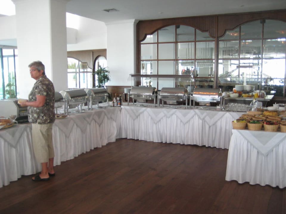 Frühstücksbuffet Hotel Grecian Bay