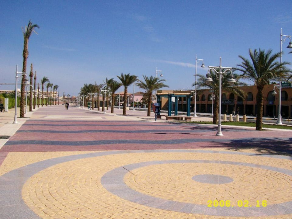 Vor dem Hotel Giftun Azur Resort