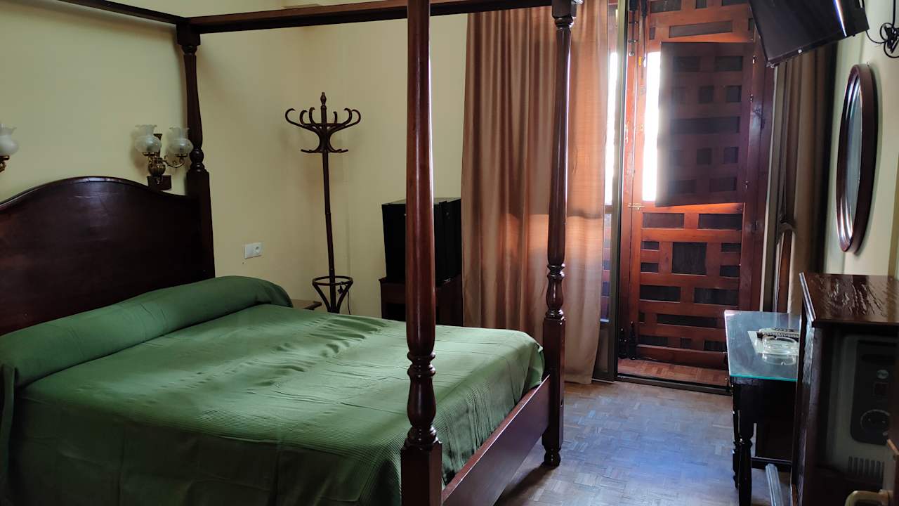 Zimmer Hostal Colon Antequera