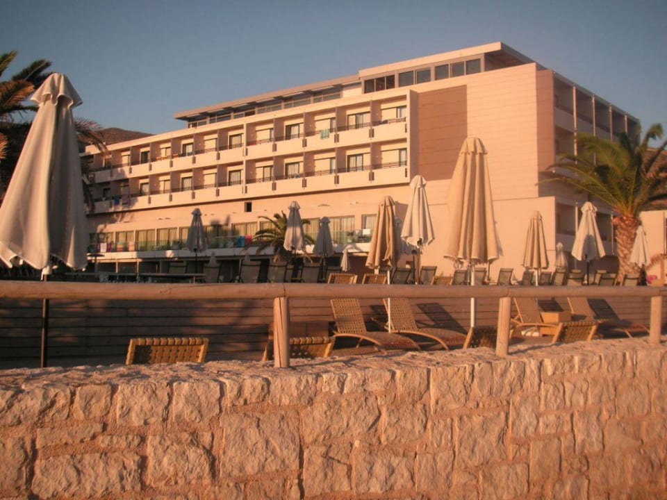 Hotel morgens I Resort Beach Hotel & Spa
