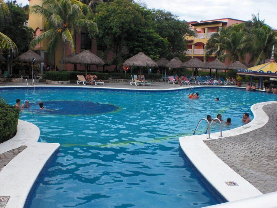 Pool Hotel Riu Yucatan