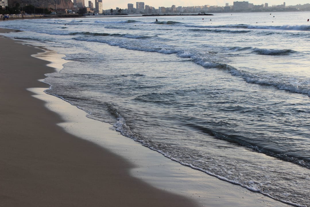 Strand Dormirdcine Alicante