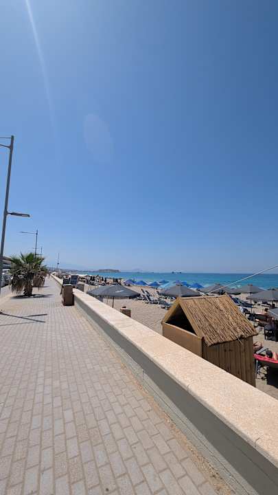 Strand Sirines Luxury Hotel & Spa