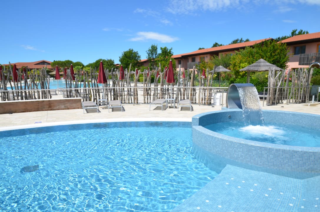 Pool Green Village Resort - Hotel & Aparthotel