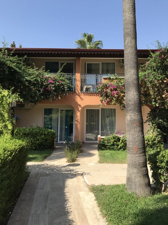 Außenansicht Club Turtas Beach Hotel