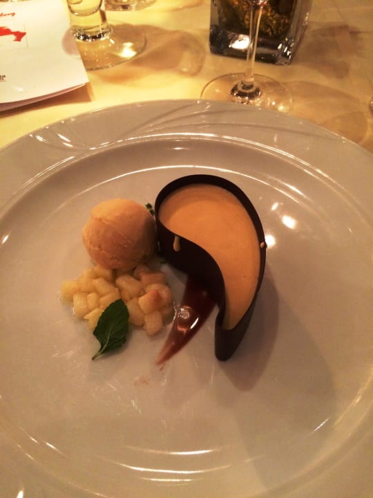 Desserttraum Schwarzwald Resort Dollenberg