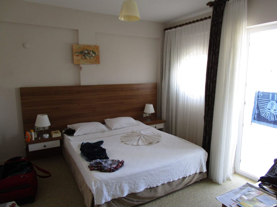 Schlafbereich und Balkon Nevada Hotel & Spa