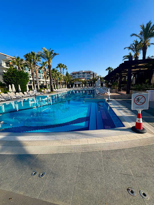 Pool Belek Beach Resort Hotel