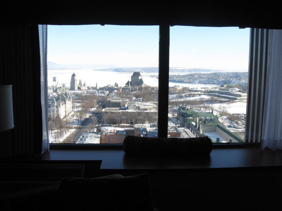 Ausblick vom Zimmer Hotel Loews Le Concorde