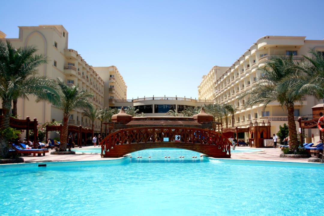 Бассейн Riviera Aqua Park Resort