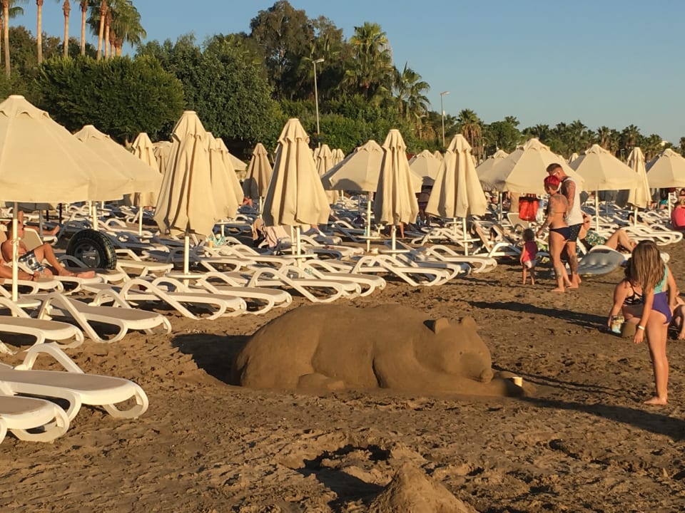 Strand Melas Holiday Village