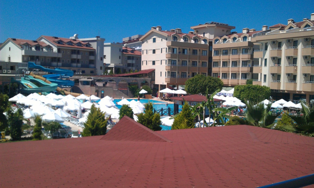 Aus dem Familienzimmer  Grand Seker Hotel