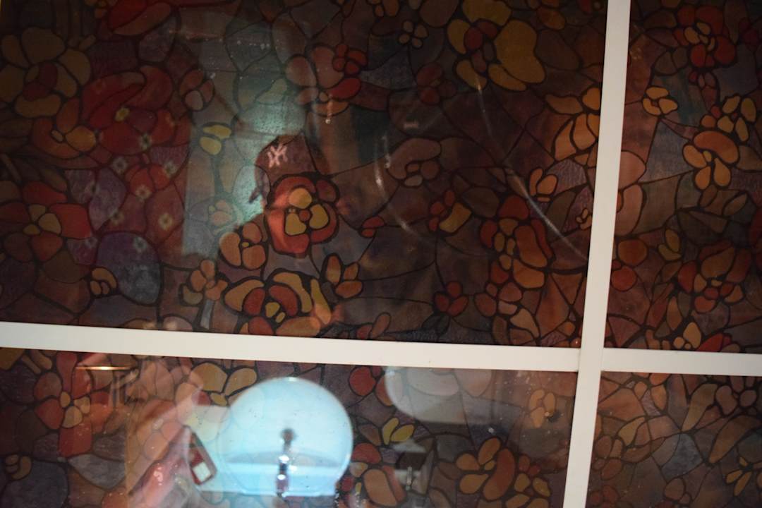 Decke im Badezimmer Hotel & Spa Borjomi Palace