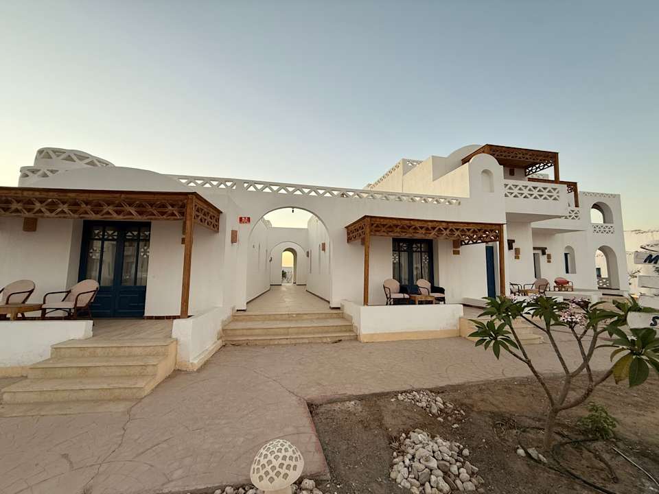 Außenansicht Beach Safari Nubian Resort