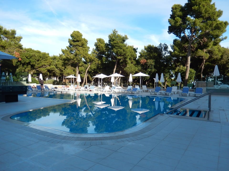 Poolbereich Park Plaza Arena Pula