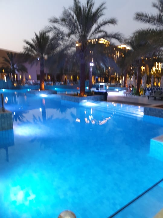 Pool DoubleTree by Hilton Resort & Spa Marjan Island