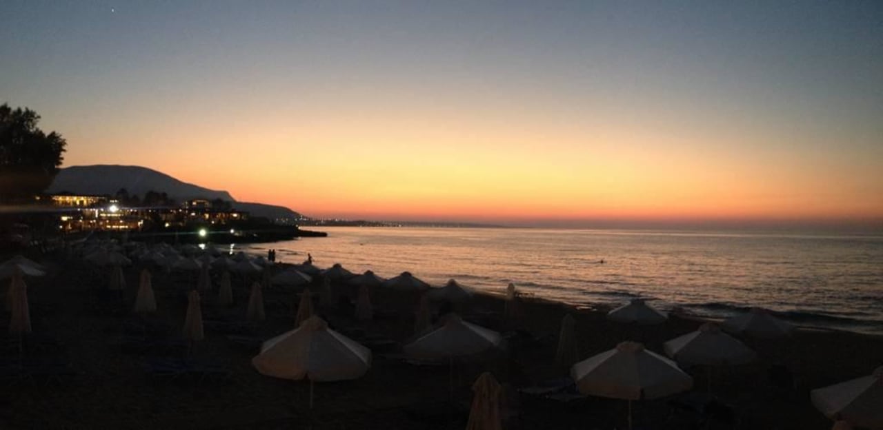 Abendstimmung Kernos Beach Hotel & Bungalows
