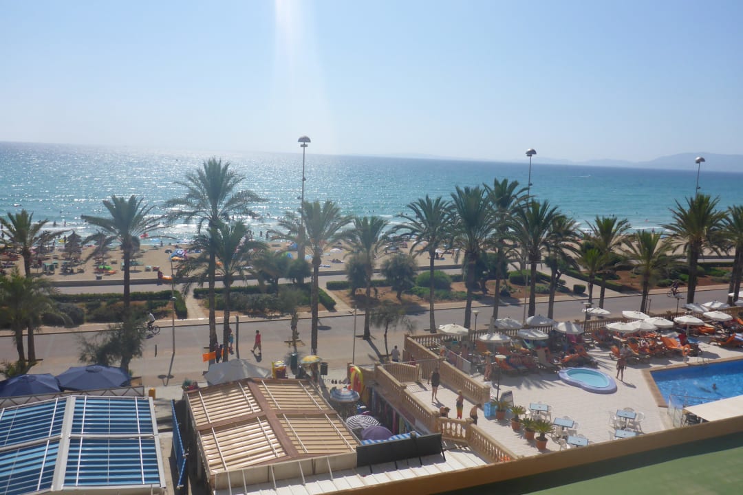 Ausblick vom Balkon allsun Hotel Pil-lari Playa
