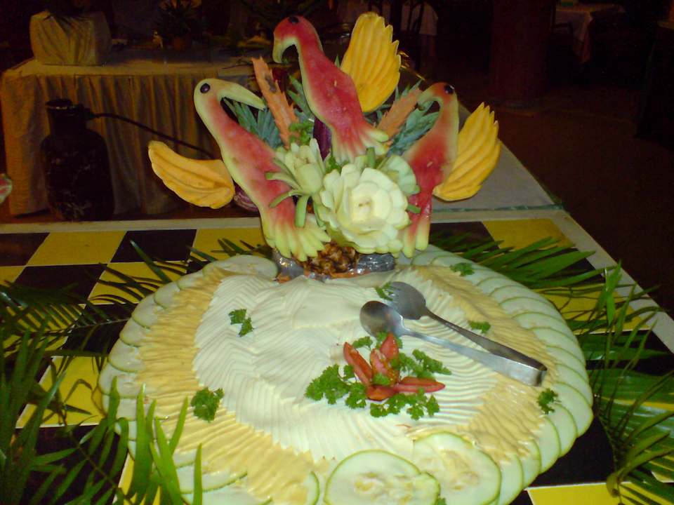 Edle Obstschnitzereien Grand Palladium Select Bávaro Resort & Spa