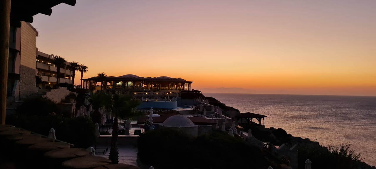 Außenansicht Hotel Kalithea Horizon Royal