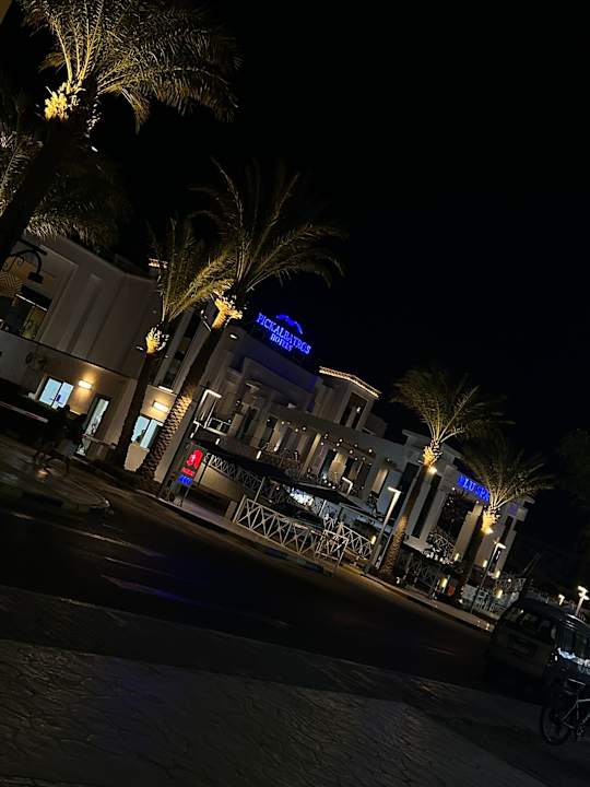 Außenansicht Pickalbatros Blu Spa Resort