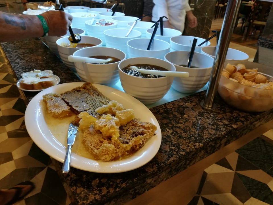 Gastro Alba Queen Hotel