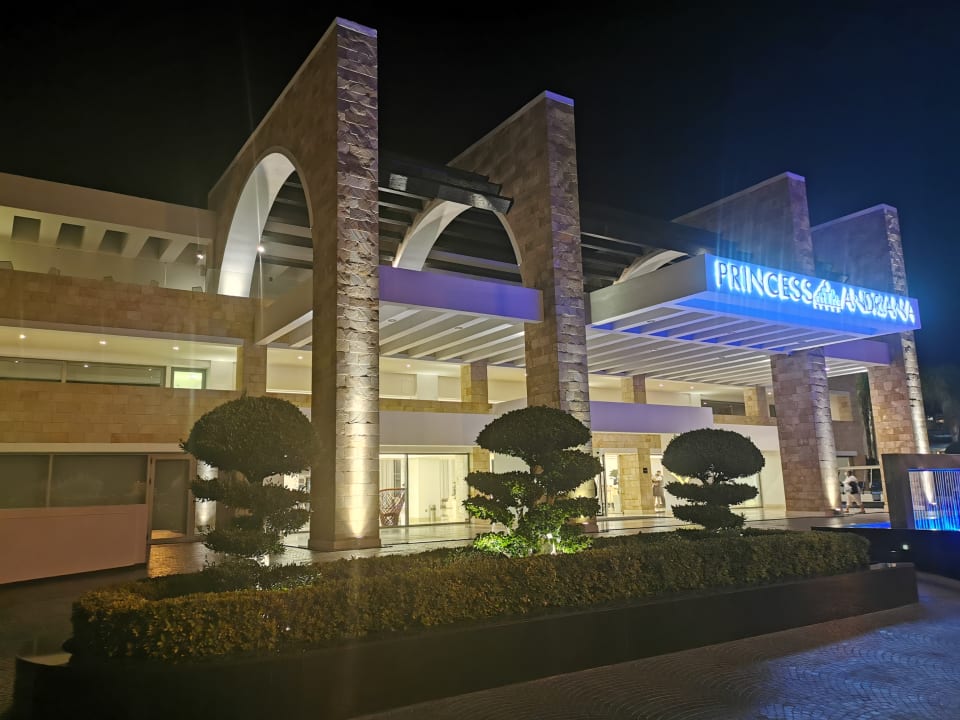 Außenansicht Princess Andriana Resort & Spa
