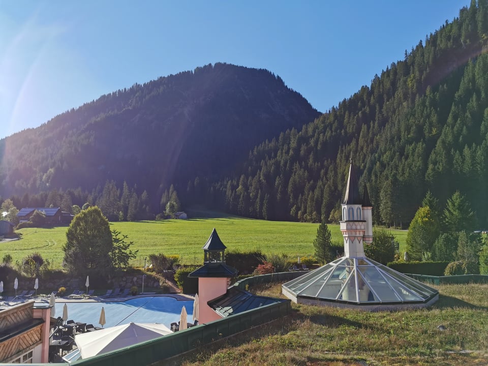 Ausblick Wellnesshotel ...liebes Rot-Flüh
