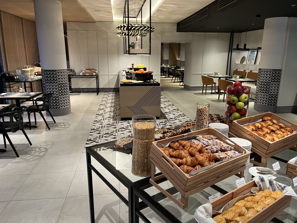 Gastro Paragraph Freedom Square, a Luxury Collection Hotel