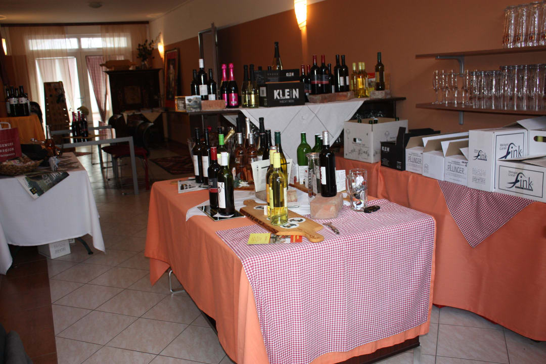Vinothek & sonstige Getränke Landhaus Apartments & Studio