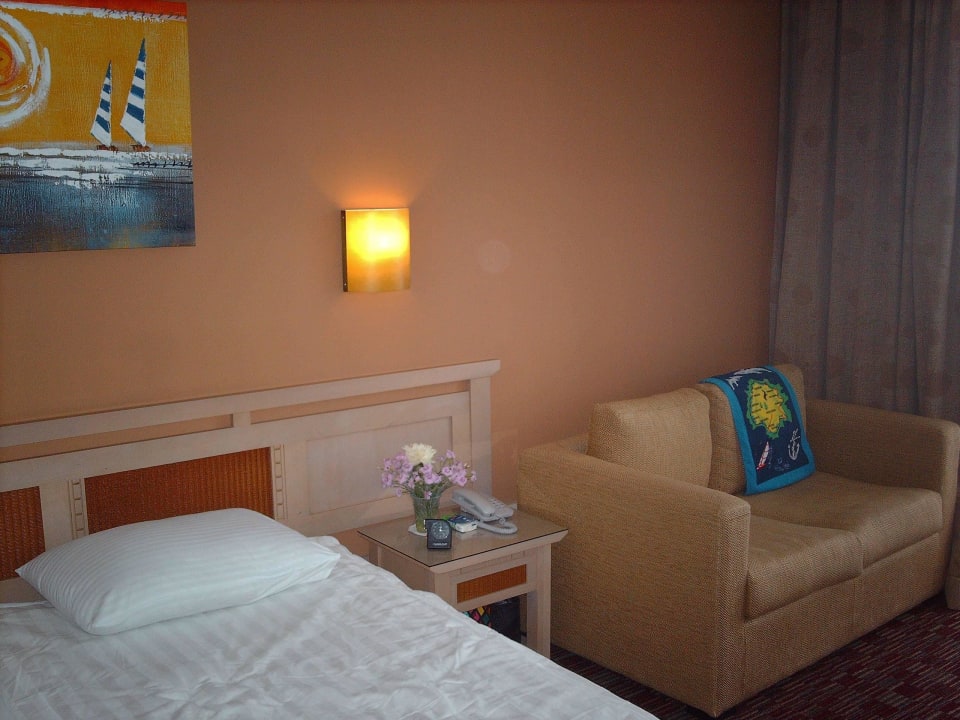 Zimmer mit Sofaecke HVD Clubhotel Miramar