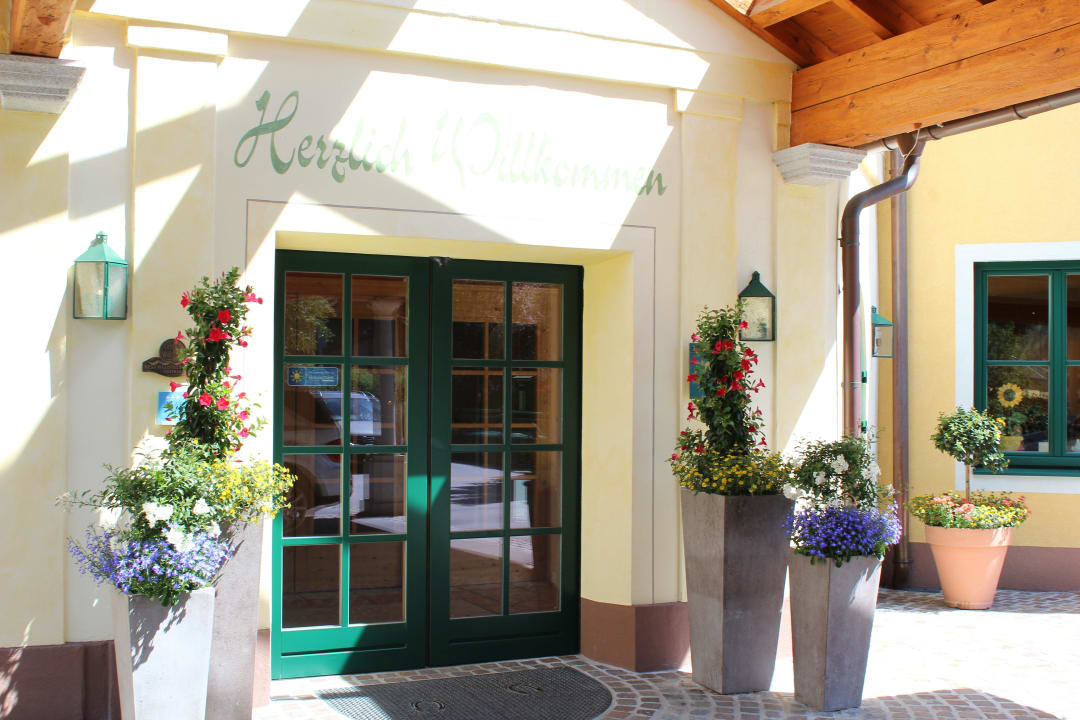 Eingangsbereich Wellnesshotel Eggerwirt