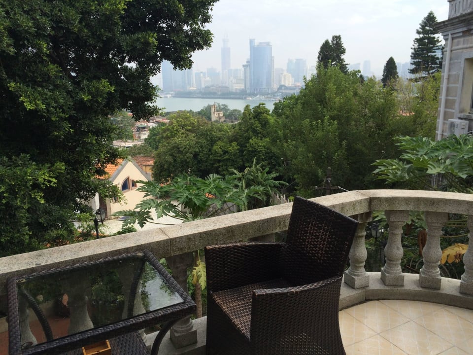 Balkon Zimmer erster Stock Guiyuan Resort