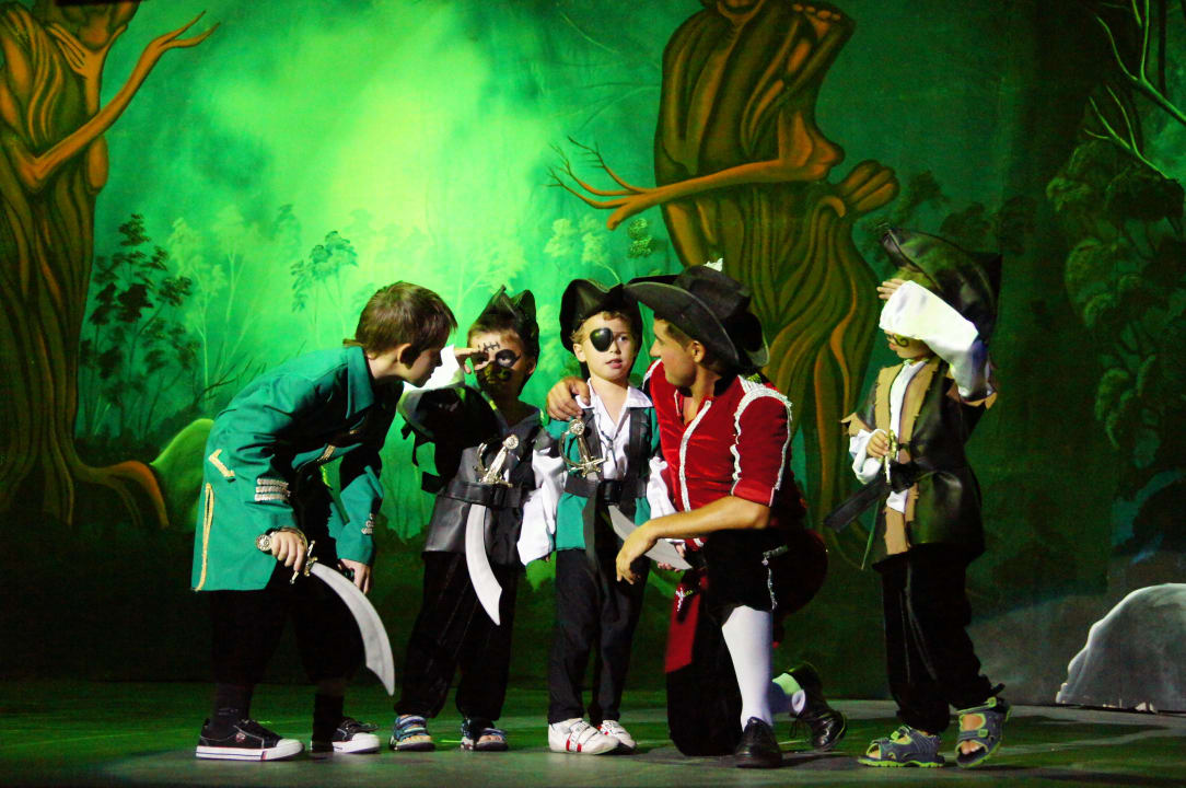 Ice queen musical met de kinderen Limak Lara Deluxe Hotel & Resort