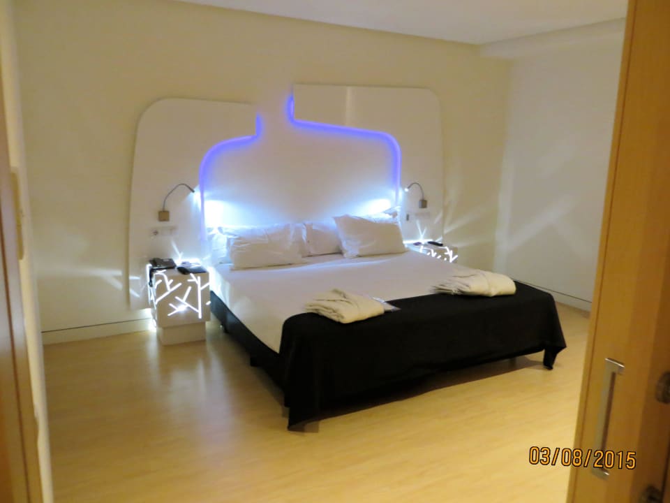 Camera suite Eurostars Palacio de Cristal