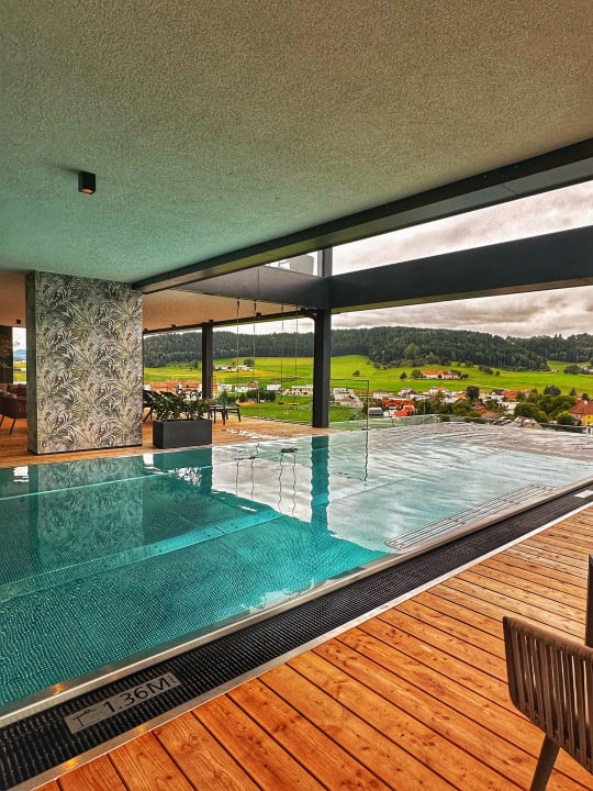 Pool Impulshotel FREIGOLD