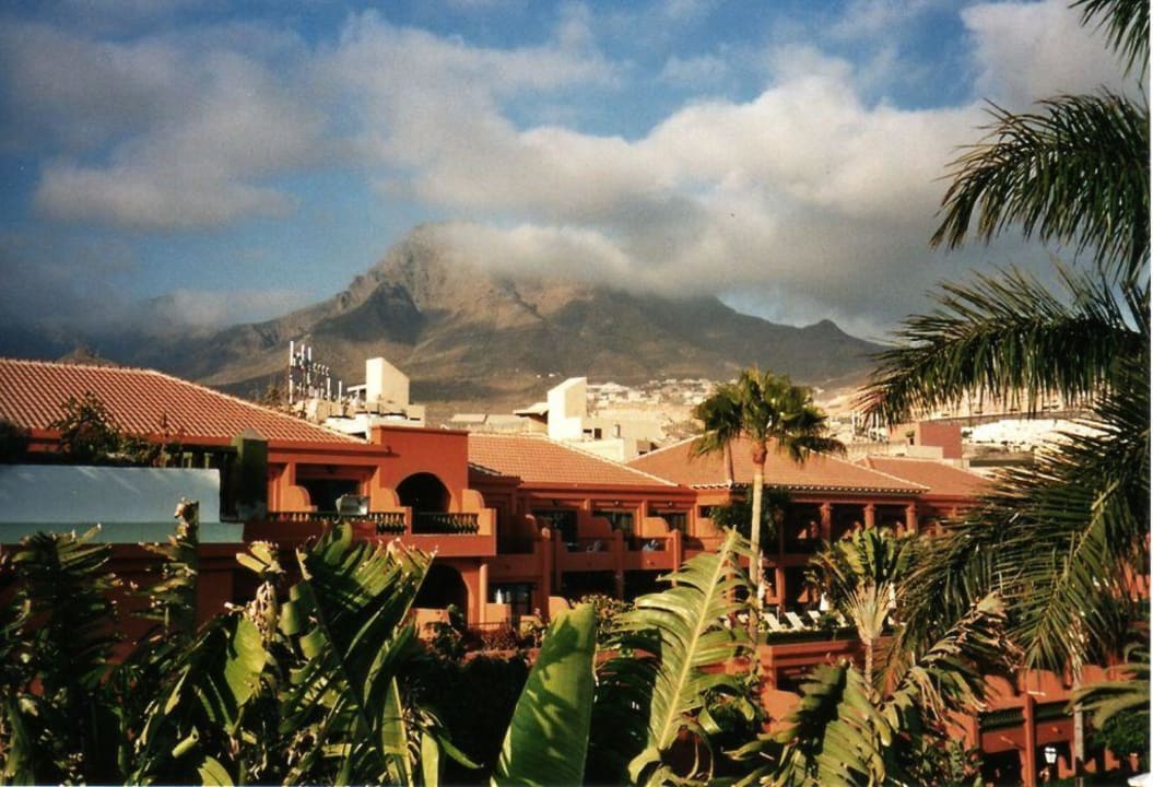 Blick von der Dachterrasse in die Berge Adrián Hoteles Colón Guanahaní - Adults only