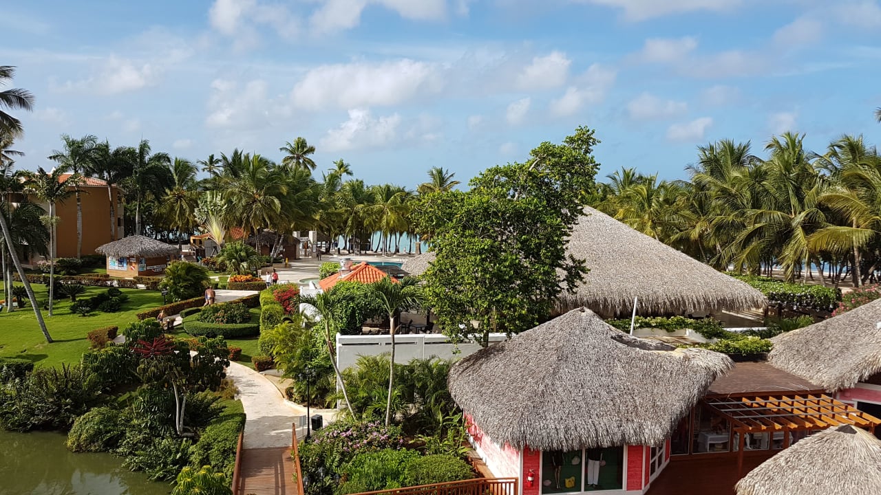 Gartenanlage Hotel Viva Dominicus Palace by Wyndham-All Inclusive Resort