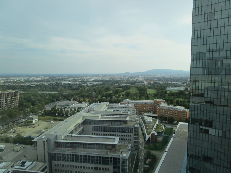 Ausblick Holiday Inn Wien - Süd