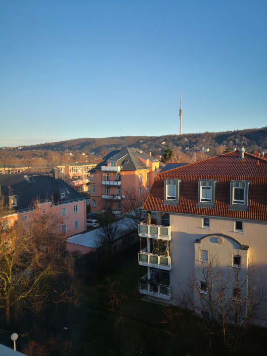 Ausblick ACHAT Hotel Dresden Elbufer