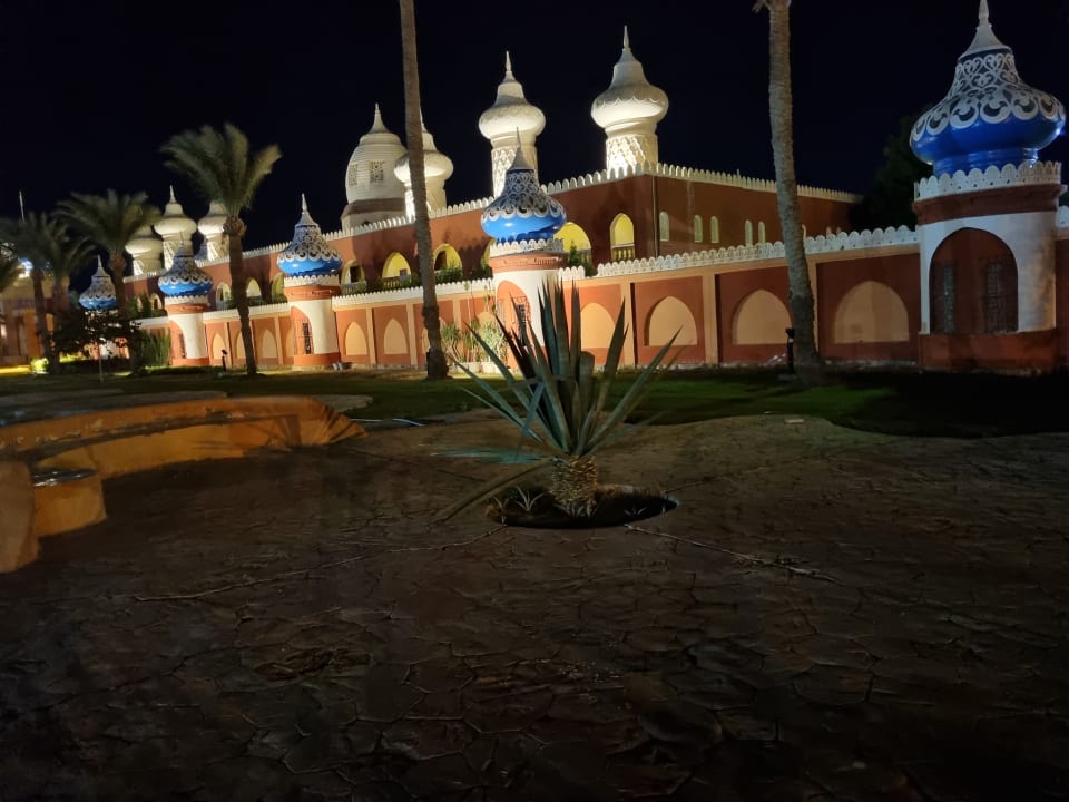 Außenansicht Pickalbatros Alf Leila Wa Leila Resort - Neverland Hurghada