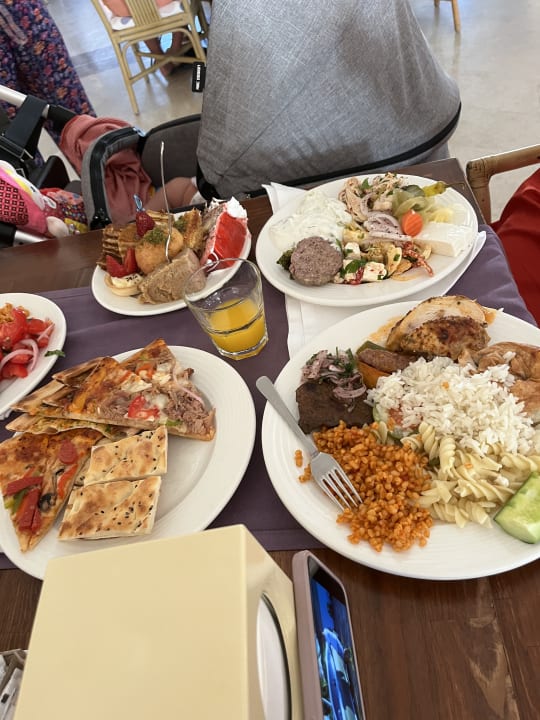 Gastro Aska Hotel Just in Beach
