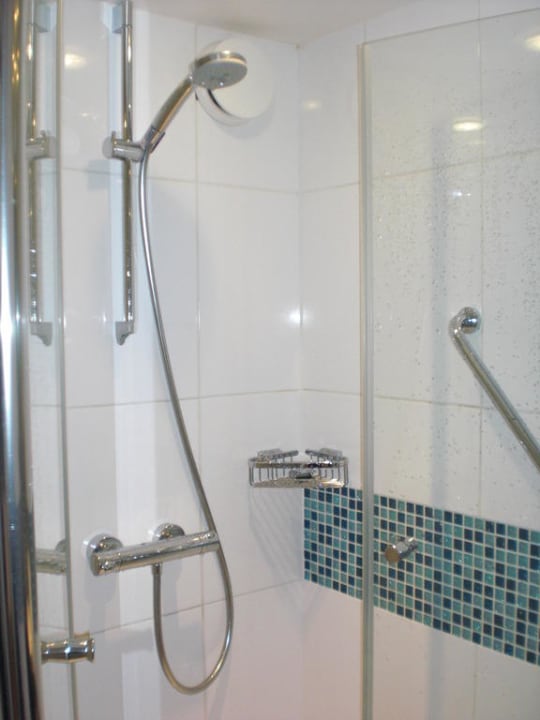 Dusche Holiday Inn Express Paris Canal de la Villette