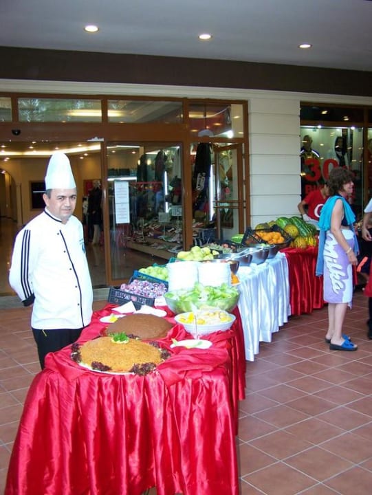 Galaabend zusätzliche Leckereien Hane Family Resort