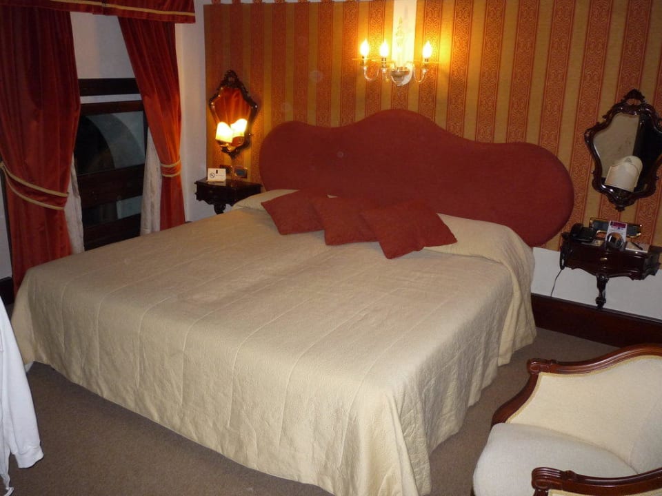 Doppelzimmer Hotel Ruzzini Palace